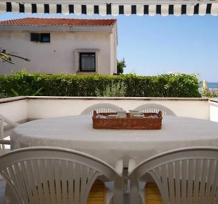 Diklo 1 Apartment Zadar